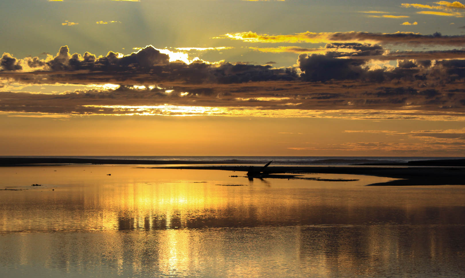 Tokomairiro estuary sunrise 2 (1 of 1)